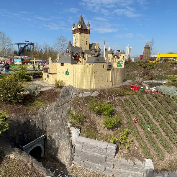 4/21/2022 tarihinde Алекс М.ziyaretçi tarafından Legoland Deutschland'de çekilen fotoğraf