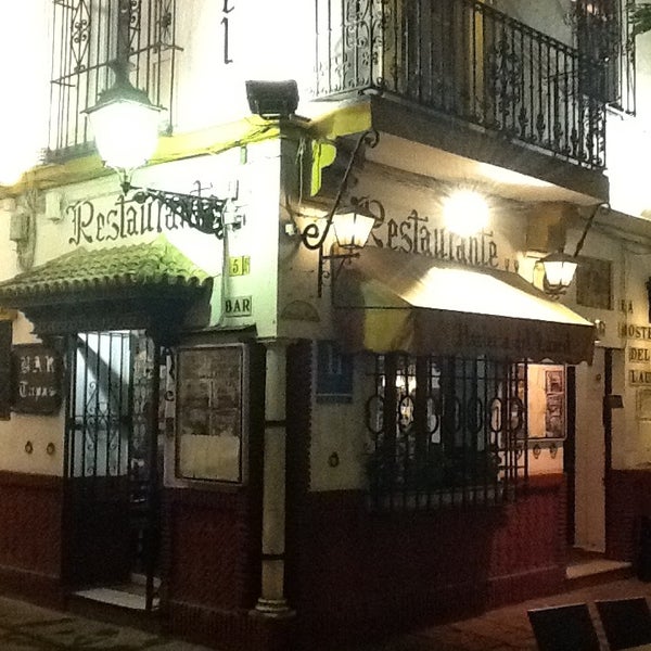 รูปภาพถ่ายที่ La Hosteria del Laurel โดย Caterina เมื่อ 2/16/2013