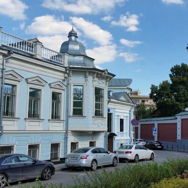 1 зачатьевский пер 10