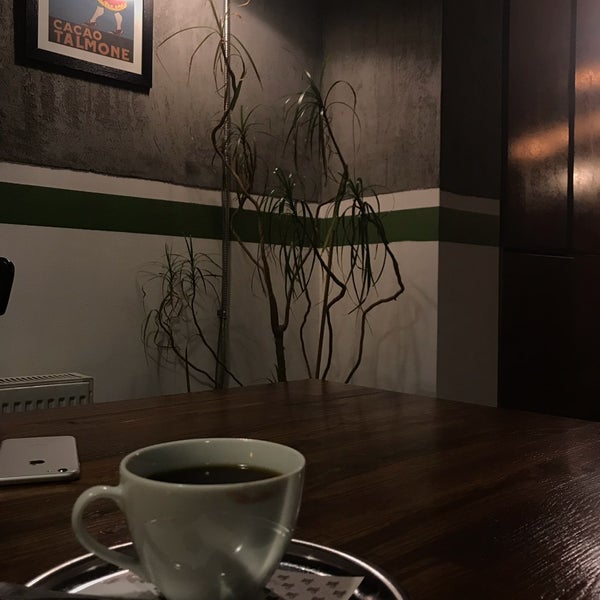 4/14/2018 tarihinde Ebru G.ziyaretçi tarafından Caffe İtalyan'de çekilen fotoğraf