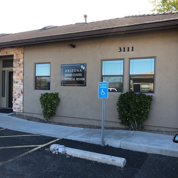 Hand center. Wrist picture. Hand center. Хендпоук тату. Ул ядринцевская 18 новосибирск.