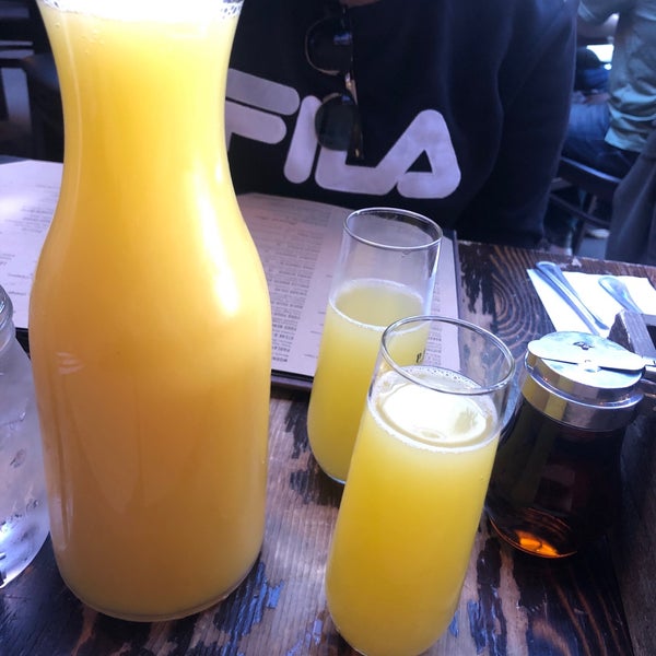 Photo prise au Parlay Gastropub par Nicole P. le4/27/2019