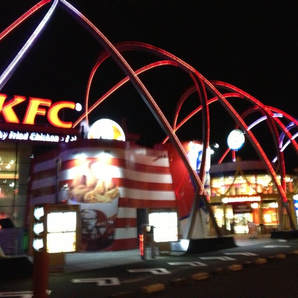 Photo taken at KFC by Piet on 3/28/2013