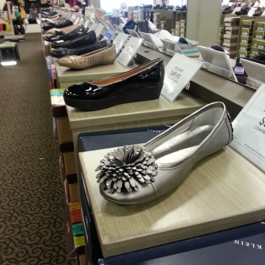 Dsw Designer Shoe Warehouse Shoe Store