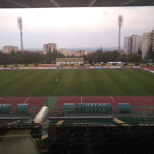 Das Foto wurde bei Стадион Берое (Beroe Stadium) von Nikola V. am 8/27/2018 aufgenommen