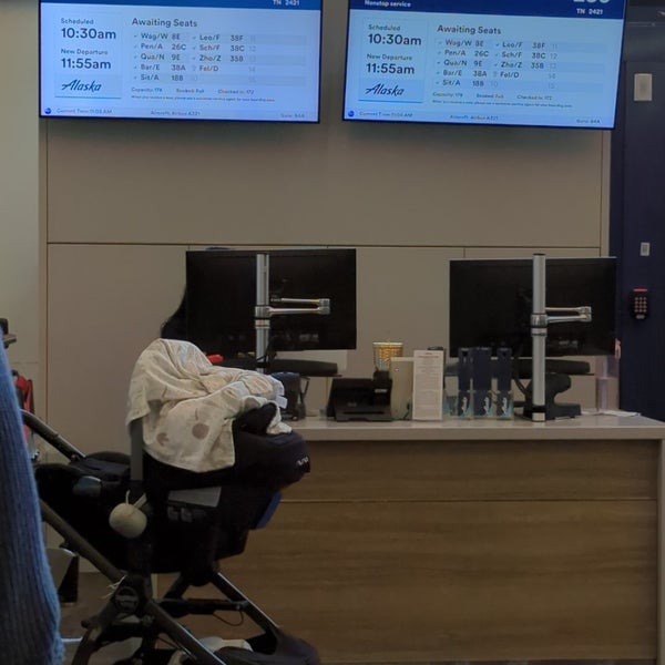 Alaska Airlines Checkin West Los Angeles 26 tips