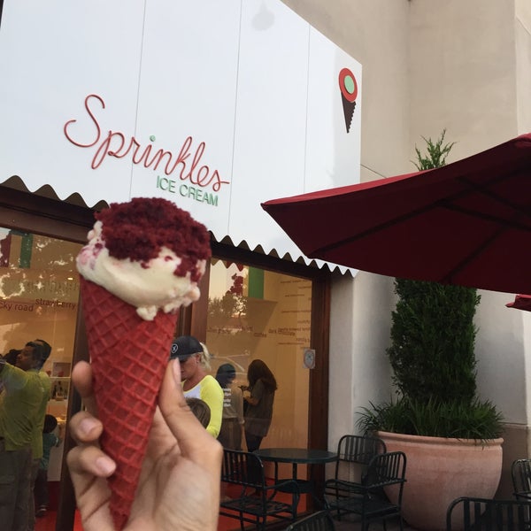 8/11/2015에 N님이 Sprinkles Ice Cream에서 찍은 사진