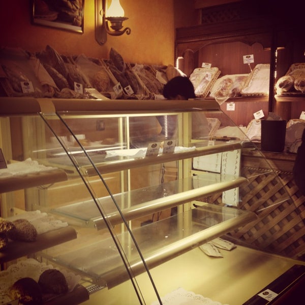 4/12/2013にvilena p.がФранцузская пекарня &quot;Bon Ami&quot;で撮った写真