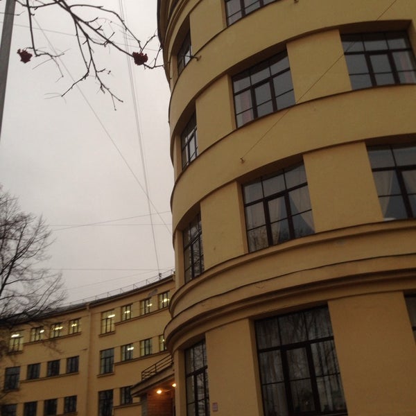 Школа 384 Фото