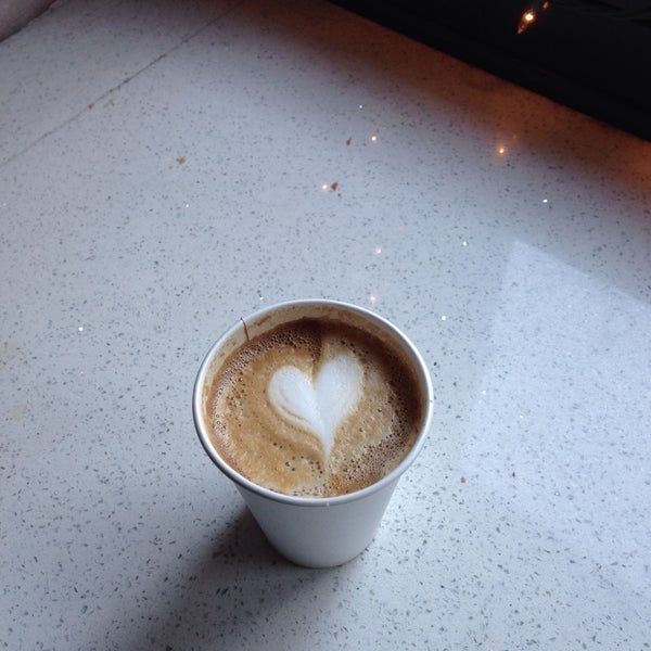 2/3/2015にyuna l.がMadman Espressoで撮った写真