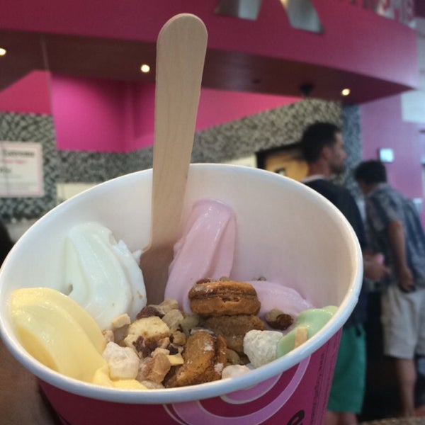 Yogurt Extreme Dessert Shop