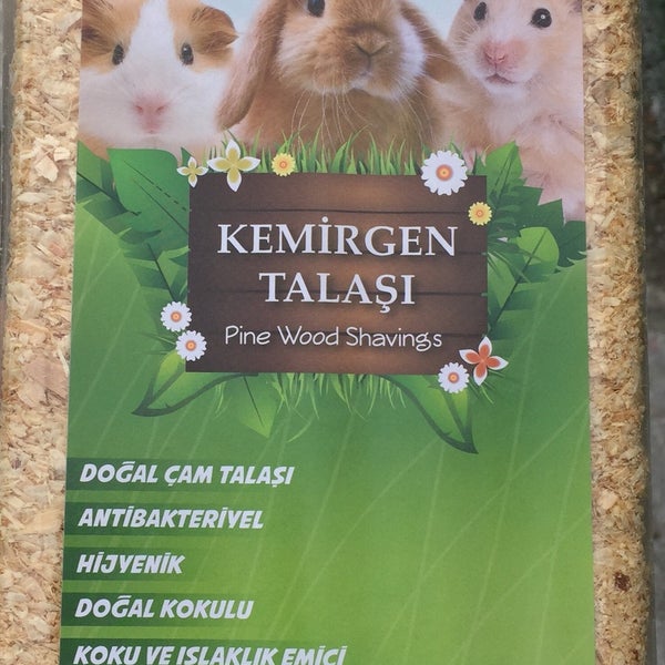 Снимок сделан в Sinanpaşa Pet Store пользователем Fony Yem O. 10/23/2016