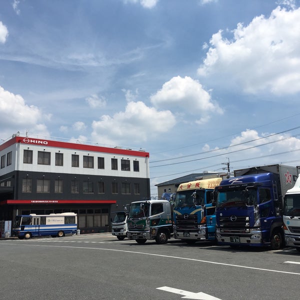 大阪日野自動車 東大阪支店 Automotive Shop