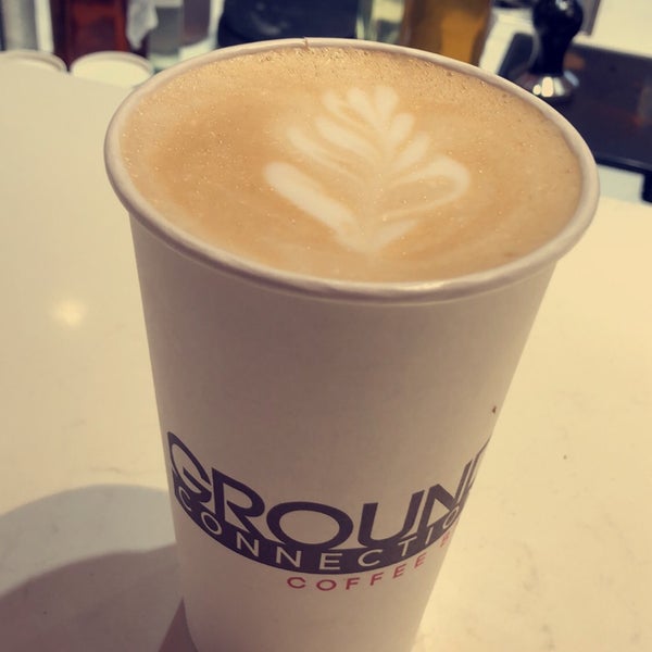 6/1/2018にEmtenan M.がGround Connection Coffee Barで撮った写真