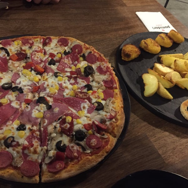 1/3/2018에 Selin님이 Pomidori Pizzeria에서 찍은 사진