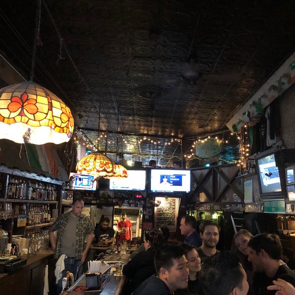 Foto tomada en Nancy Whiskey Pub  por Michael el 4/13/2018