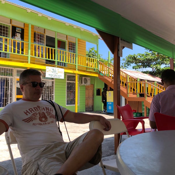 Peppers Jerk Center Duke ST