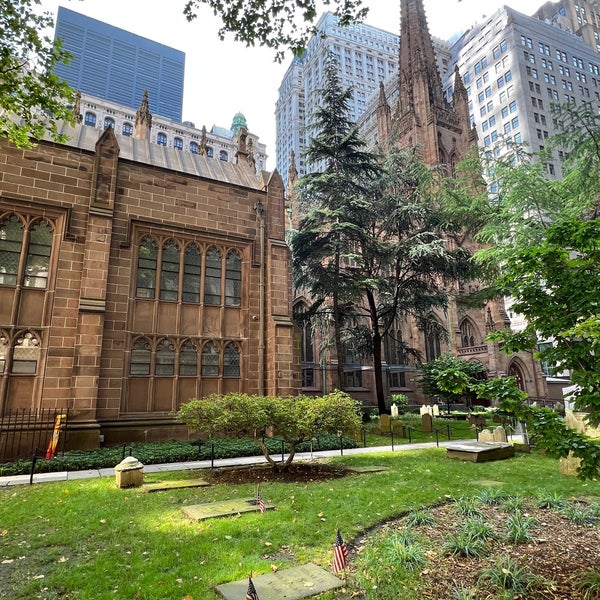 รูปภาพถ่ายที่ Trinity Church โดย Jeff S. เมื่อ 7/5/2023