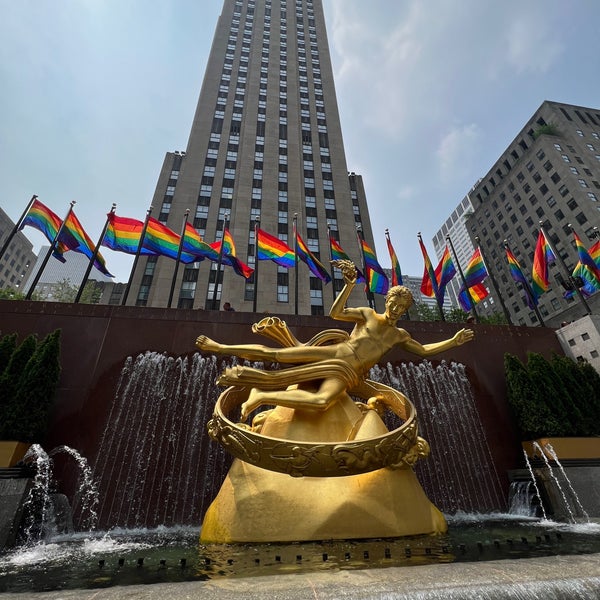 6/30/2023にJeff S.がThe Rink at Rockefeller Centerで撮った写真