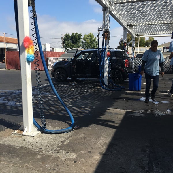 Tan's Touchless Carwash 3455 El Camino Real