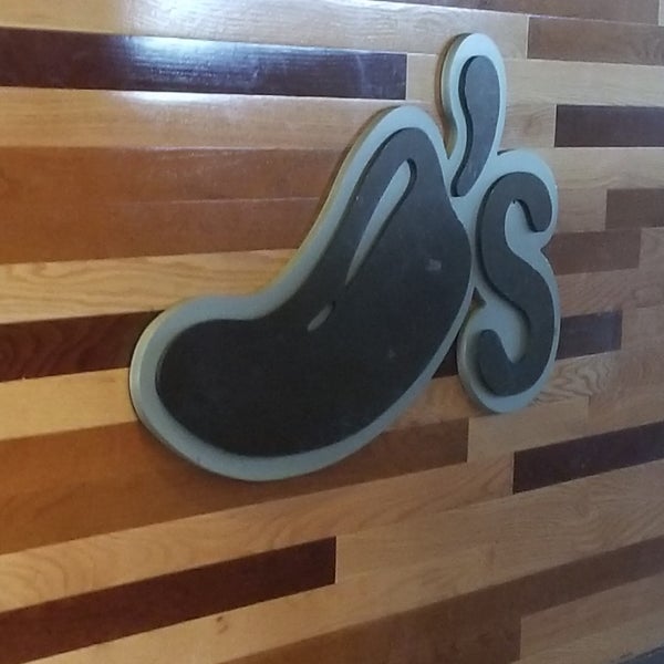 Photo taken at Chili&#39;s Grill &amp; Bar by Jay D. on 5/14/2018