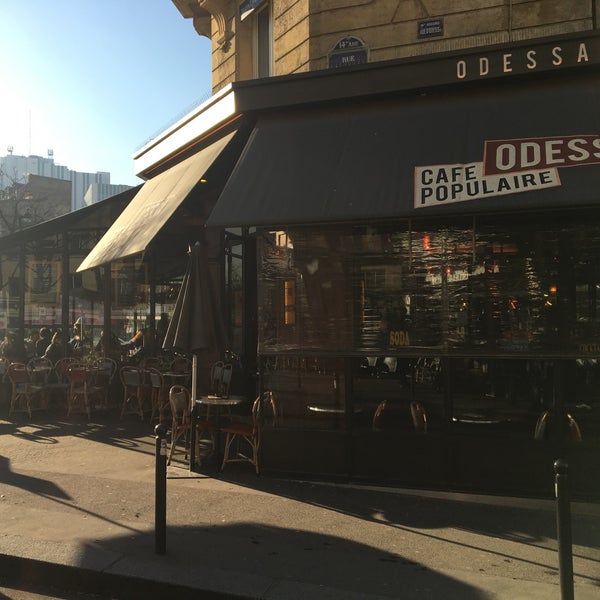 รูปภาพถ่ายที่ Café Odessa โดย TC Kemal M. เมื่อ 12/1/2016