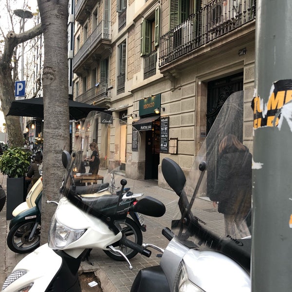 1/31/2019 tarihinde Sergi C.ziyaretçi tarafından Bronzo Spuntino Bar (Barcelona)'de çekilen fotoğraf