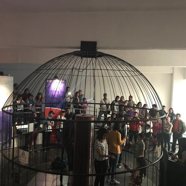 Photo taken at Universum, Museo de las Ciencias by Alex M. on 2/18/2018