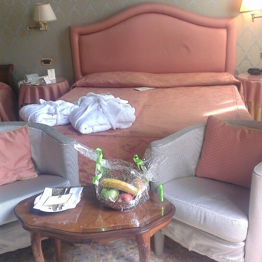 5/5/2013 tarihinde Юля О.ziyaretçi tarafından Hotel Colombina'de çekilen fotoğraf