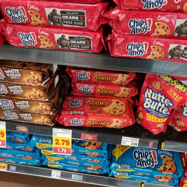 Fry's Marketplace Grocery Store