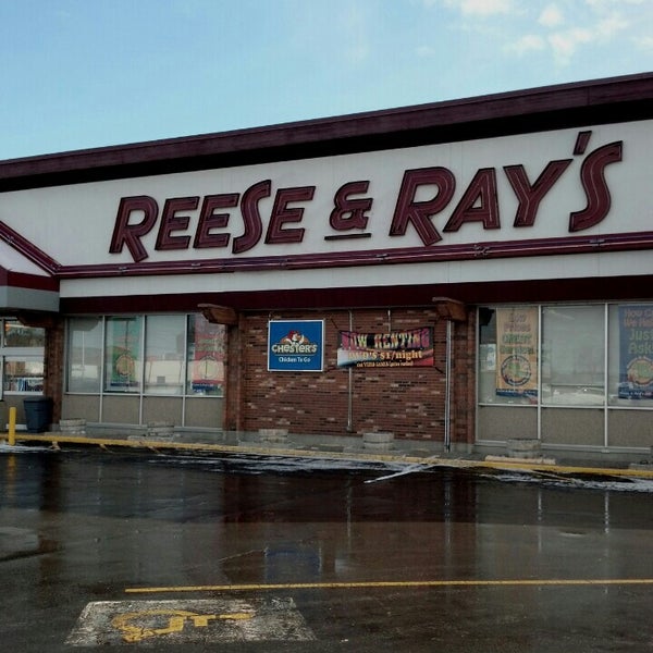 Reese & Rays IGA Plus Bakery in Laurel