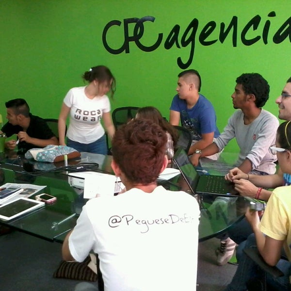 Cc logo. Cc logo. Сиписи импэкс. Нипт нефтеперерабатывающий завод в москве. Сиписи импэкс.