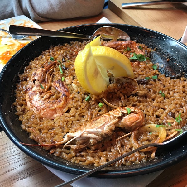 Mas q. Бар в маз. Muchos mas ресторан бремен. Mas q. Muchos mas ресторан.