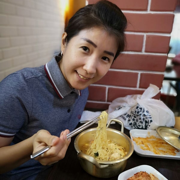 Mu Gung Hwa (무궁화) Korean Supermarket Toko Kelontong di Kebayoran Baru