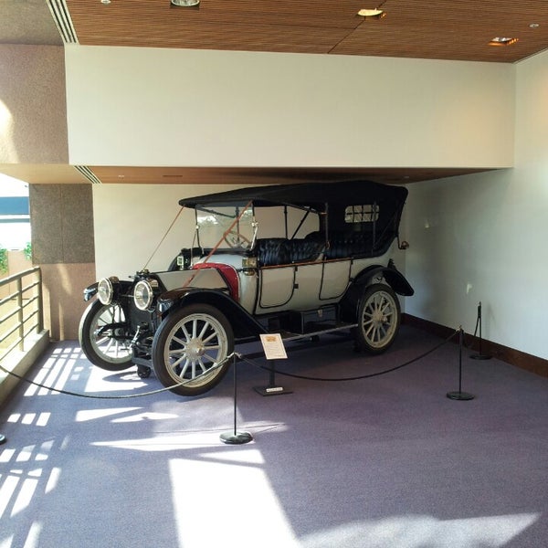 รูปภาพถ่ายที่ State Historical Building of Iowa โดย Ishmael P. เมื่อ 6/14/2014