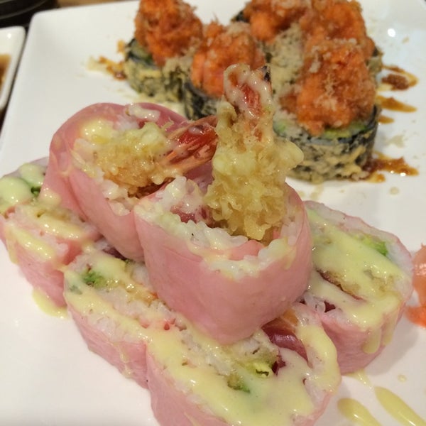 Photo prise au Mogu Sushi par Dan W. le7/23/2014