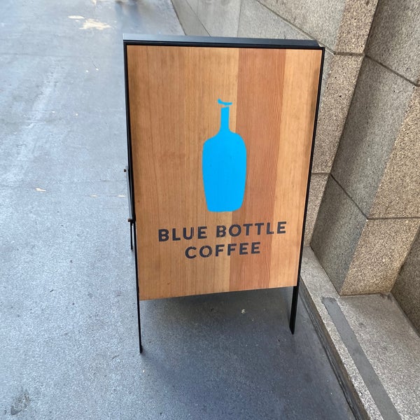 Das Foto wurde bei Blue Bottle Coffee von Dan W. am 1/22/2020 aufgenommen