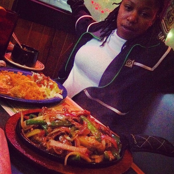 Bigg's Roadhouse (Now Closed) American Restaurant