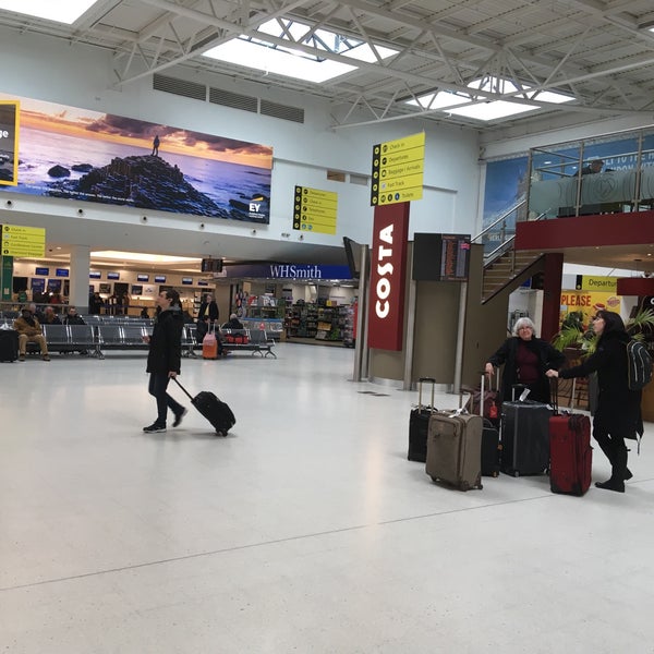 Photo taken at George Best Belfast City Airport (BHD) by Eugene on 2/14/2018