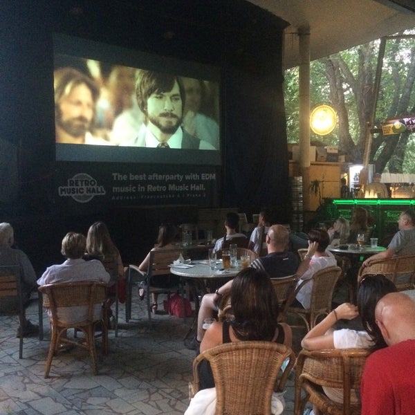 Photo taken at Zahrádky a restaurace Riegrovy sady – Park Café by Kateřina F. on 8/9/2015