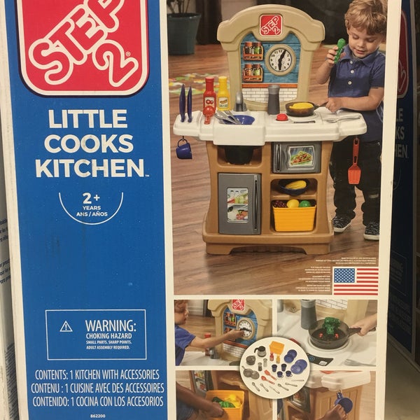 Toys"R"Us (Now Closed) Cascade View Everett, WA