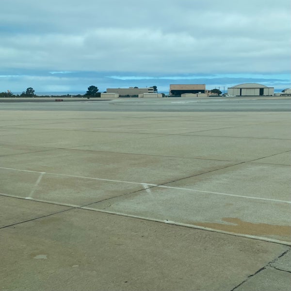 Снимок сделан в Monterey Regional Airport (MRY) пользователем Ray Q. 7/13/2022