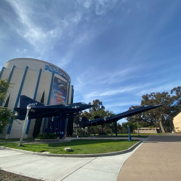 Foto tirada no(a) San Diego Air &amp; Space Museum por Ray Q. em 1/14/2022