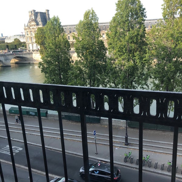 Photo taken at Hôtel du Quai Voltaire (L&#39;) by Ravi K. on 9/20/2018
