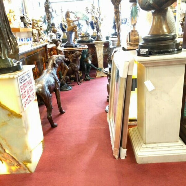 Carlton Gallery (Now Closed) Jewelry Store in La Jolla