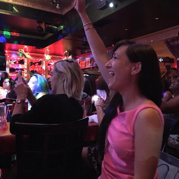 8/28/2015にStan B.がLips Drag Queen Show Palace, Restaurant &amp; Barで撮った写真