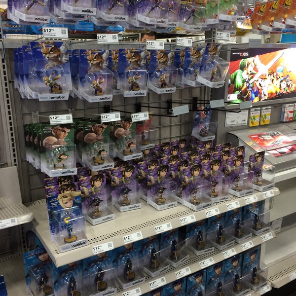 Best Buy Electronics Store in Salem