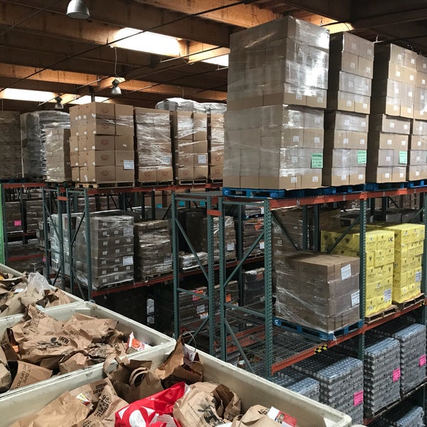 Foto scattata a San Francisco-Marin Food Bank da Bkwm J. il 5/15/2019