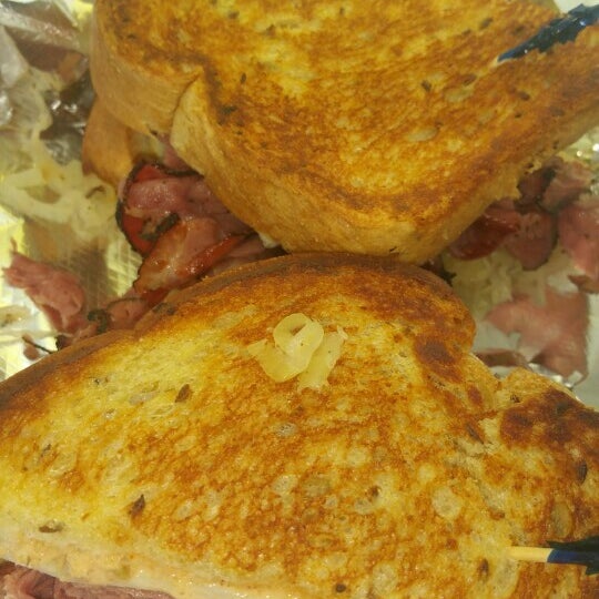 Photos at Shakers American Cafe Restaurant Diner in College Park