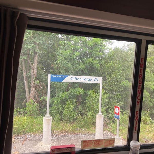 Amtrak Station Clifton (CLF) Rail Station in Clifton